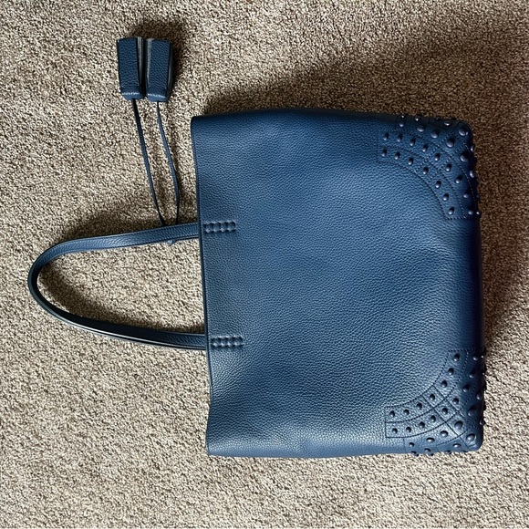 Tod’s Gommino Tote Blue. EUC - Picture 10 of 10